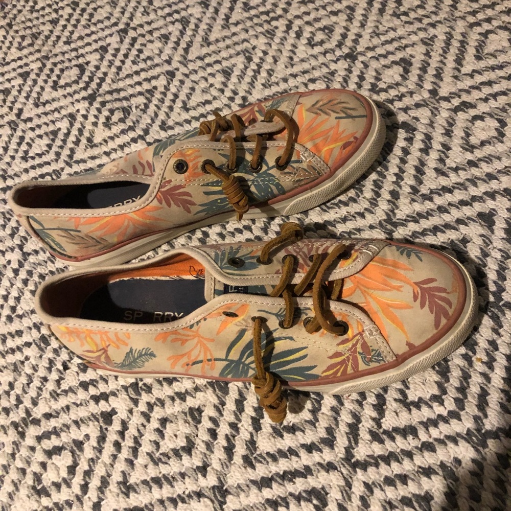 •great condition sperry TopSider slip on shoe
